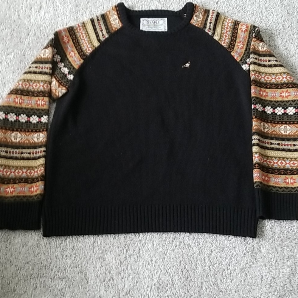 Staple Pigeon men's sweater